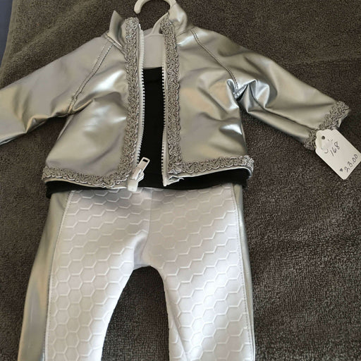 Market on Blackhawk:  Doll Sweatsuit - Silver and White for 18" Dolls - Default Title  |   O Baby Creations & Kathys Simply Cakes